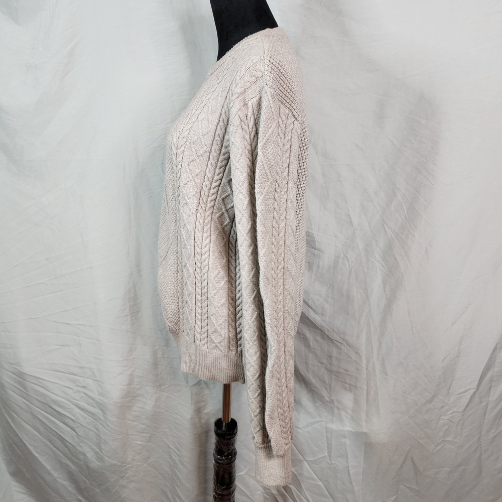 New! CYRUS Size XL Beige Soft & Cozy‎ Rayon Blend Cable Knit Crew Neck Sweater - Picture 4 of 10